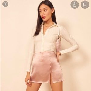 Reformation Robbie Skirt - SZ 4 in Blush